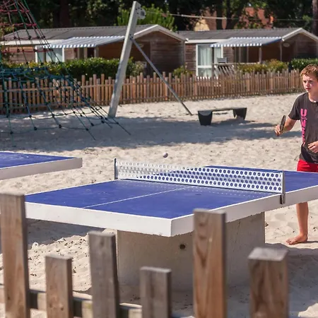 Le Soleil Des Landes Parque de Campismo