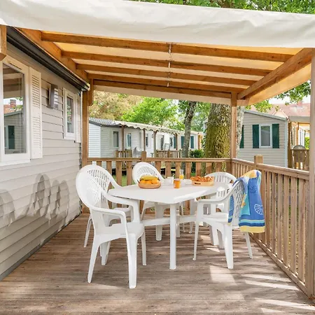 Campsite Le Soleil Des Landes *