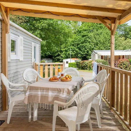 Le Soleil Des Landes Camping *