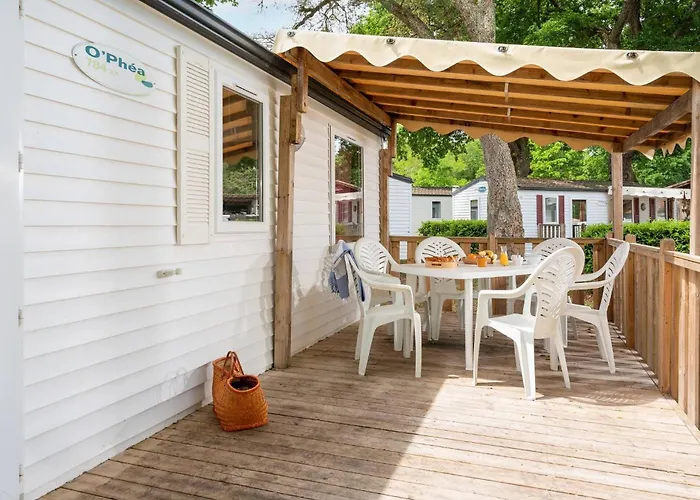 キャンプ場 Le Soleil Des Landes *